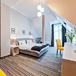 Fortune Boutique Old Town Apartment *