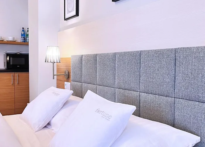 Fortune Boutique Old Town Apartment